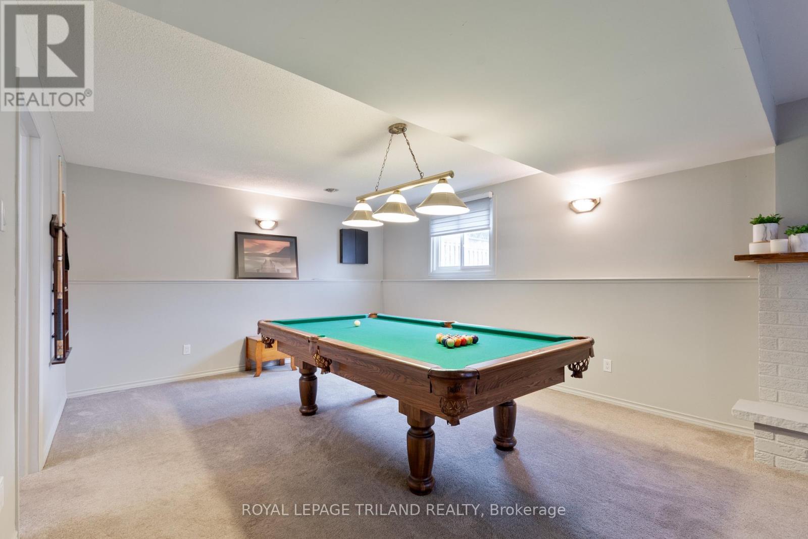 379 SHERWOOD AVENUE Property Photo