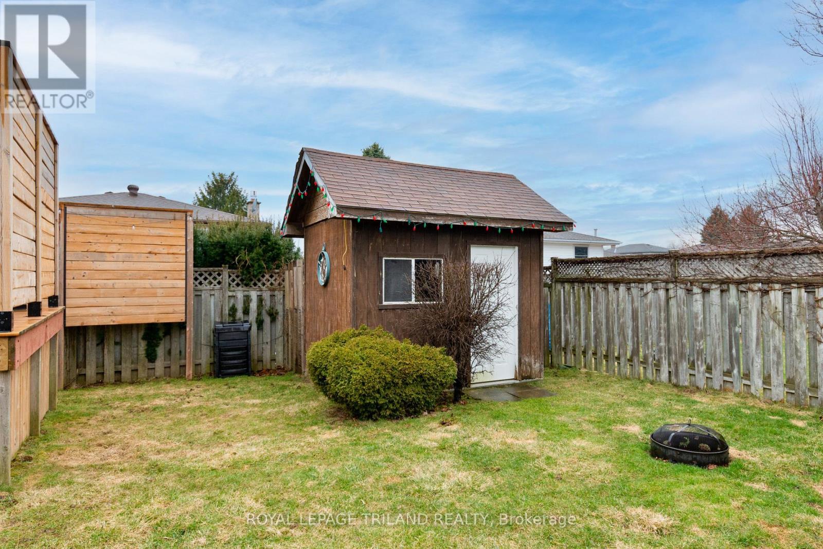 379 SHERWOOD AVENUE Property Photo