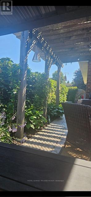 379 SHERWOOD AVENUE Property Photo