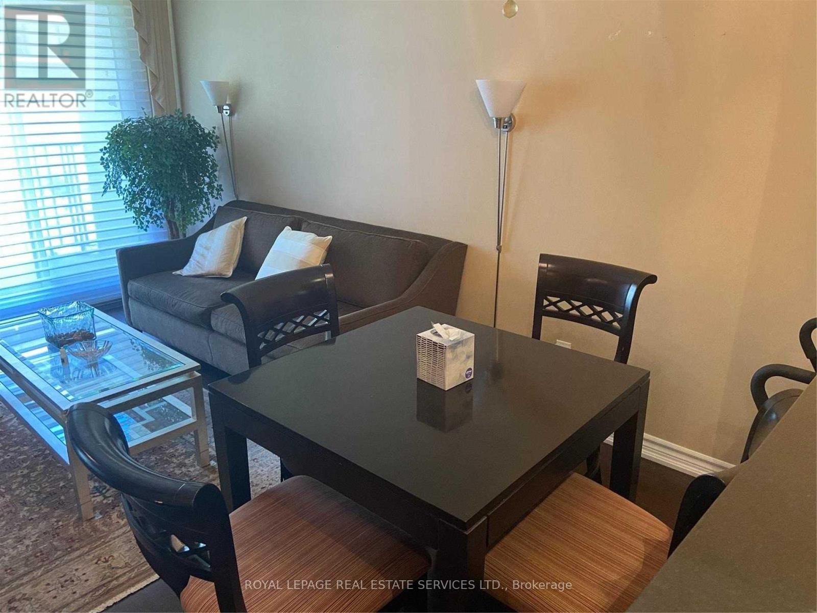 409 - 4200 BATHURST STREET