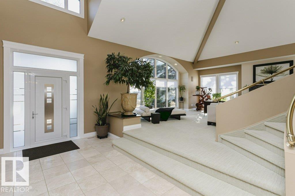 11 WELLINGTON CR NW, Edmonton