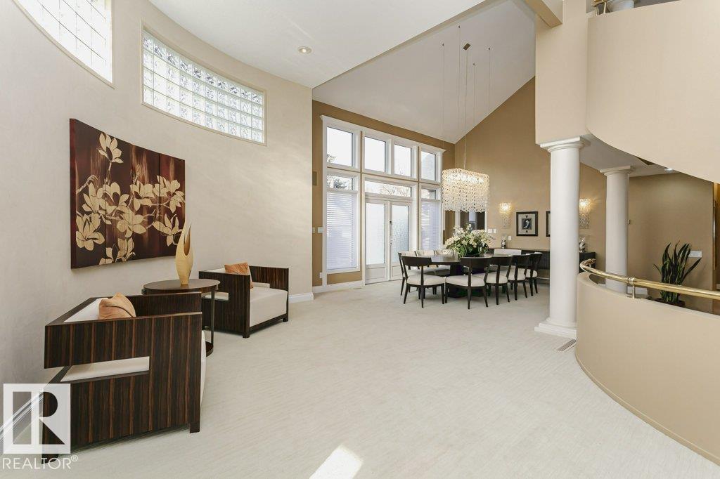 11 WELLINGTON CR NW, Edmonton