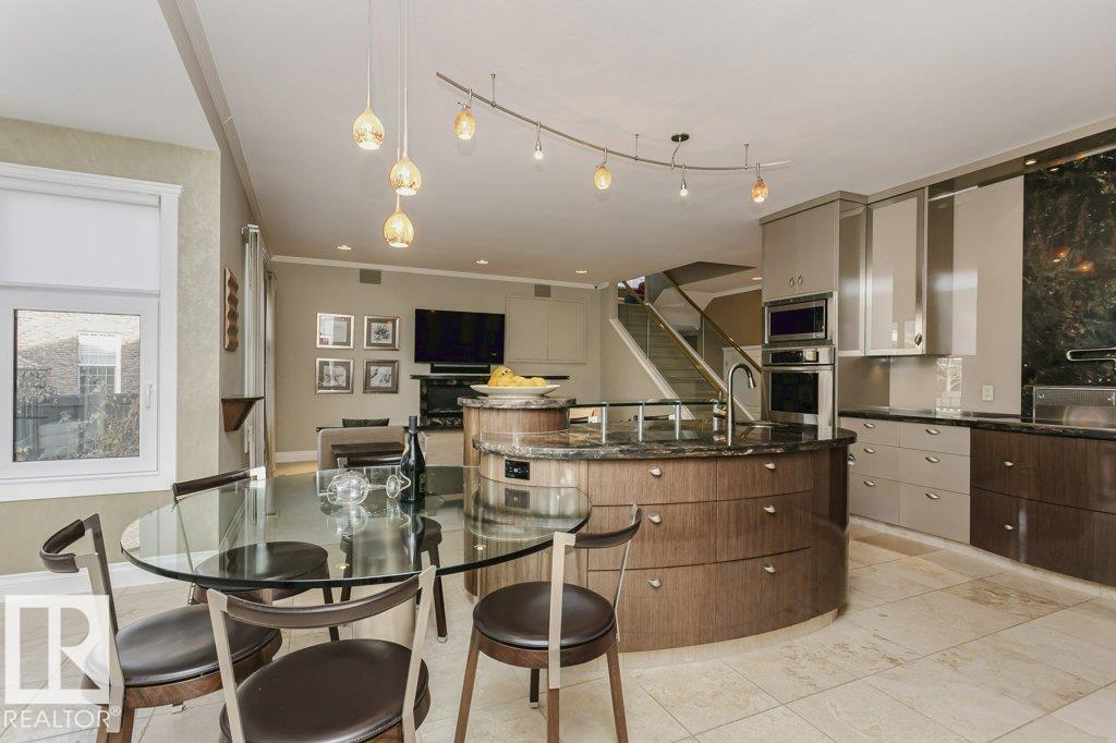 11 WELLINGTON CR NW - 19