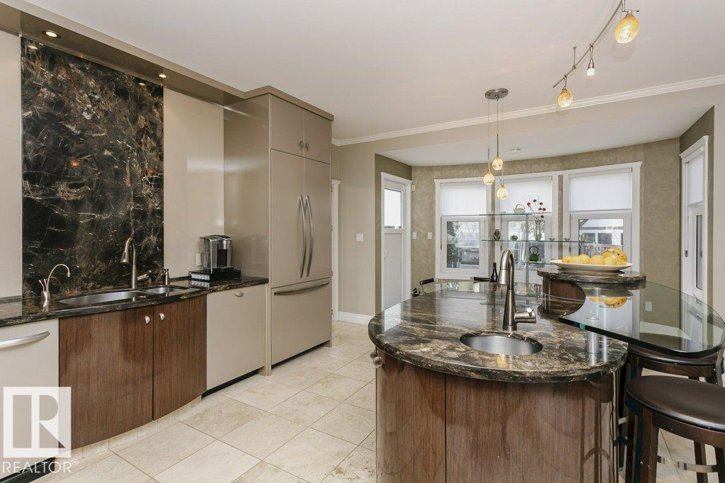 11 WELLINGTON CR NW - 23