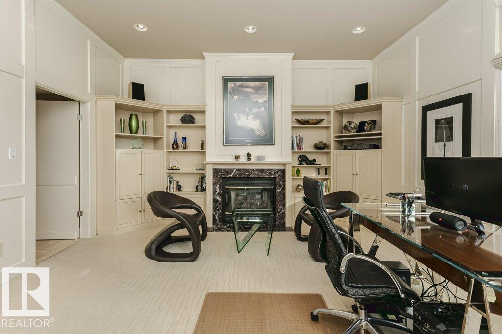 11 WELLINGTON CR NW, Edmonton