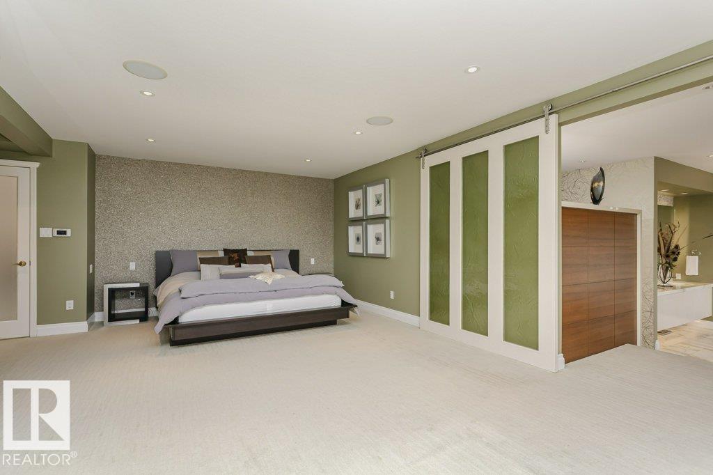 11 WELLINGTON CR NW, Edmonton