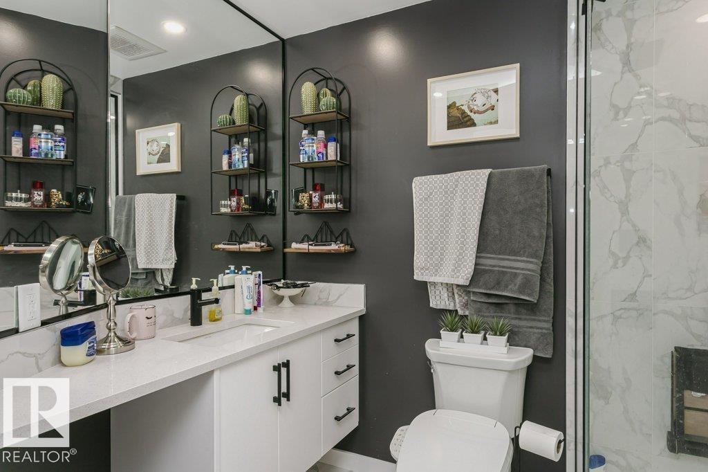 11 WELLINGTON CR NW, Edmonton