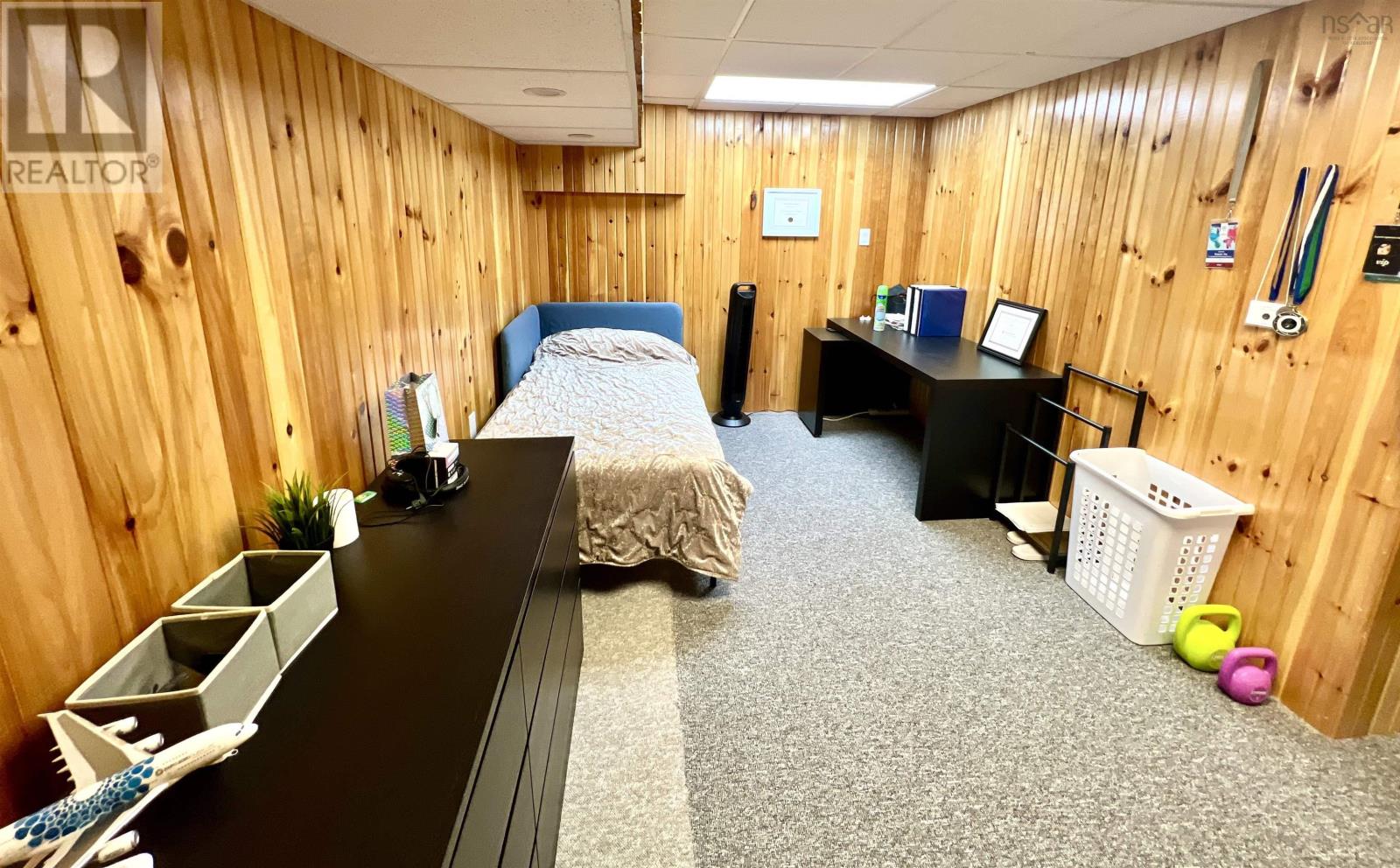 Property 16 of 31 of 26 University Avenue