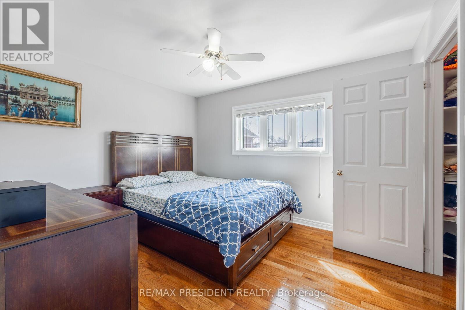 14 SAMUEL CRESCENT - 33