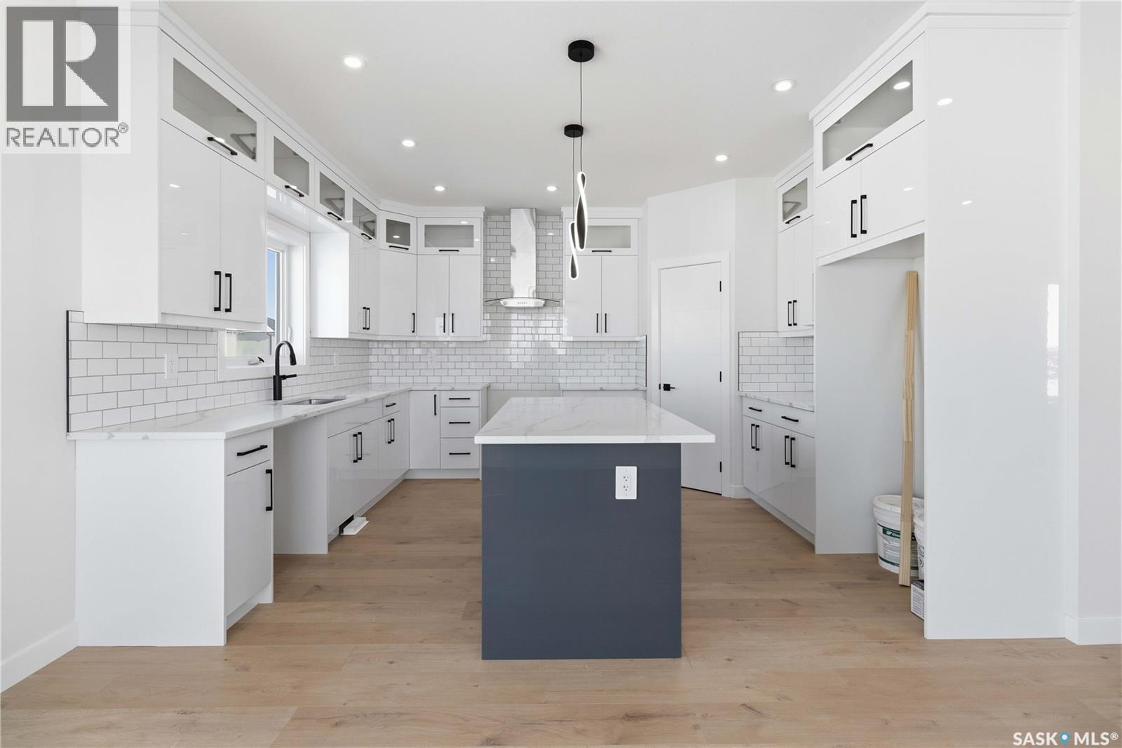 410 Nazarali MANOR - 11