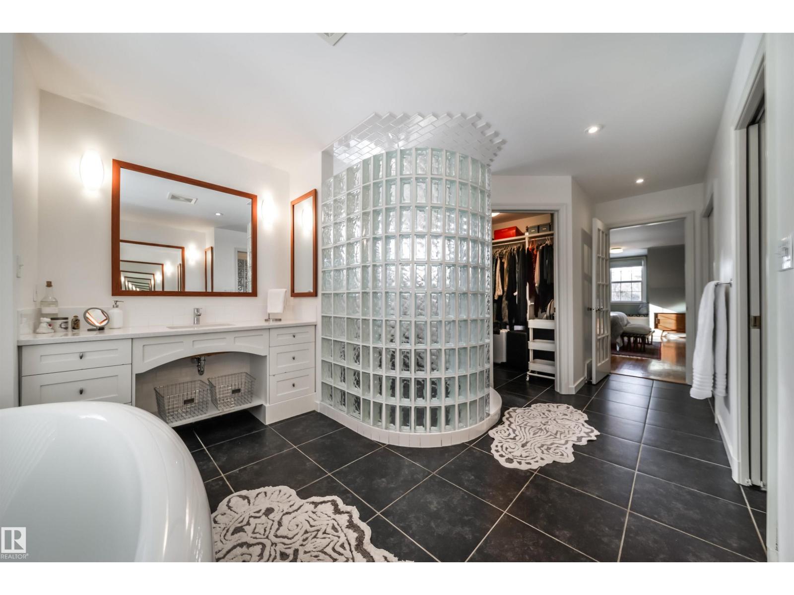 10445 134 ST NW, Edmonton