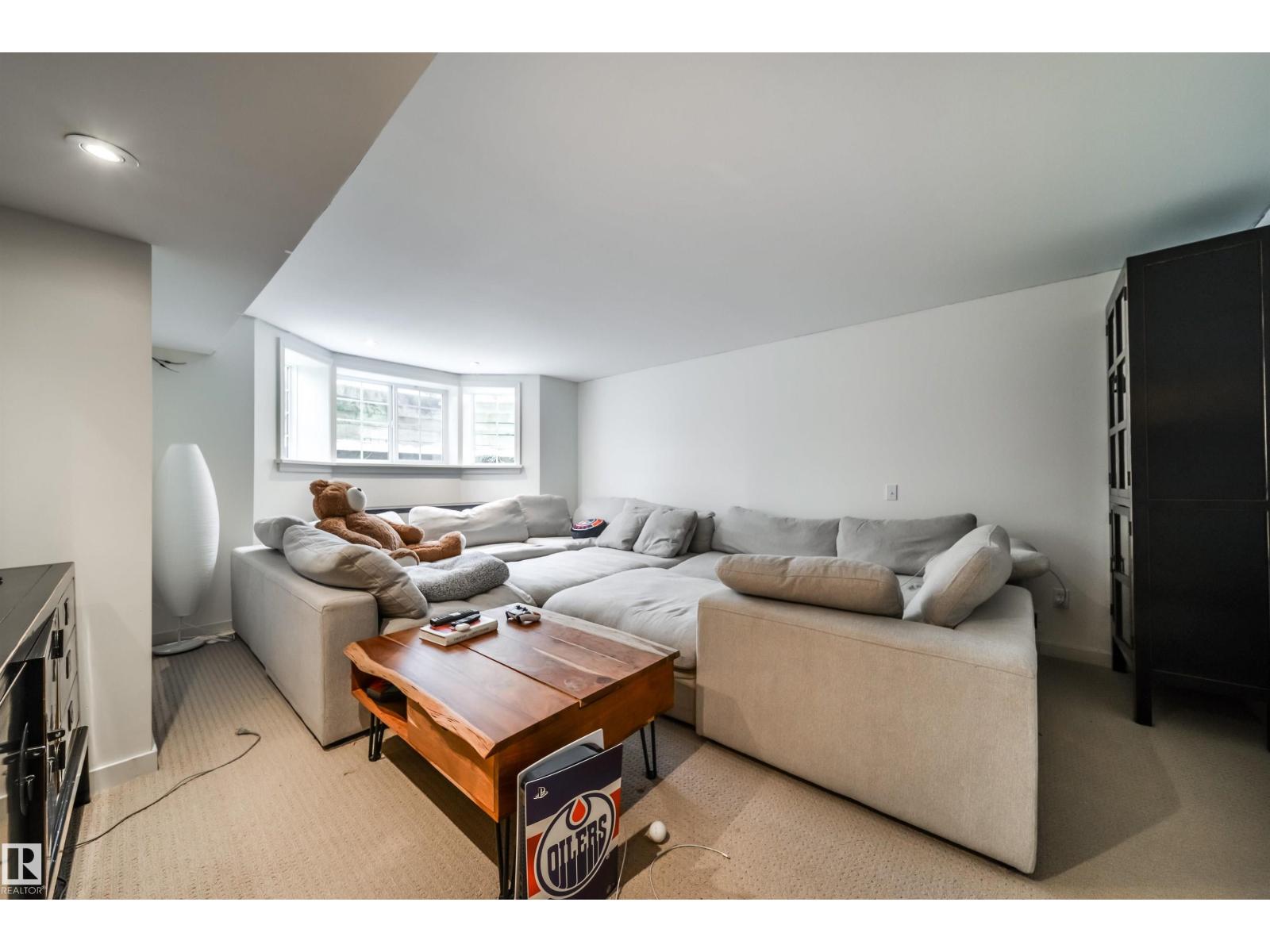 10445 134 ST NW, Edmonton