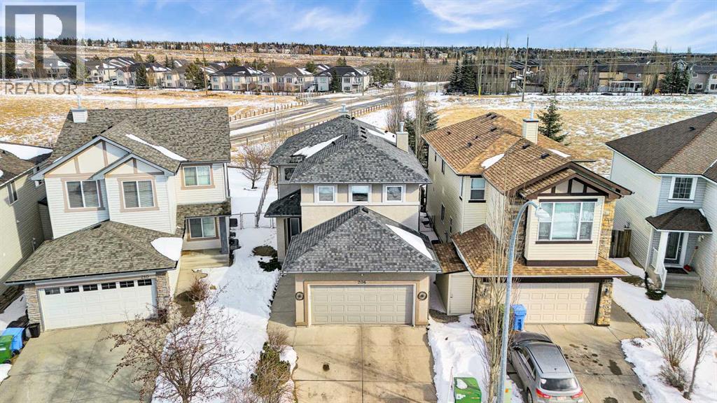 Single Family House for Sale in  Tuscany Ravine Close NW Tuscany Calgary 