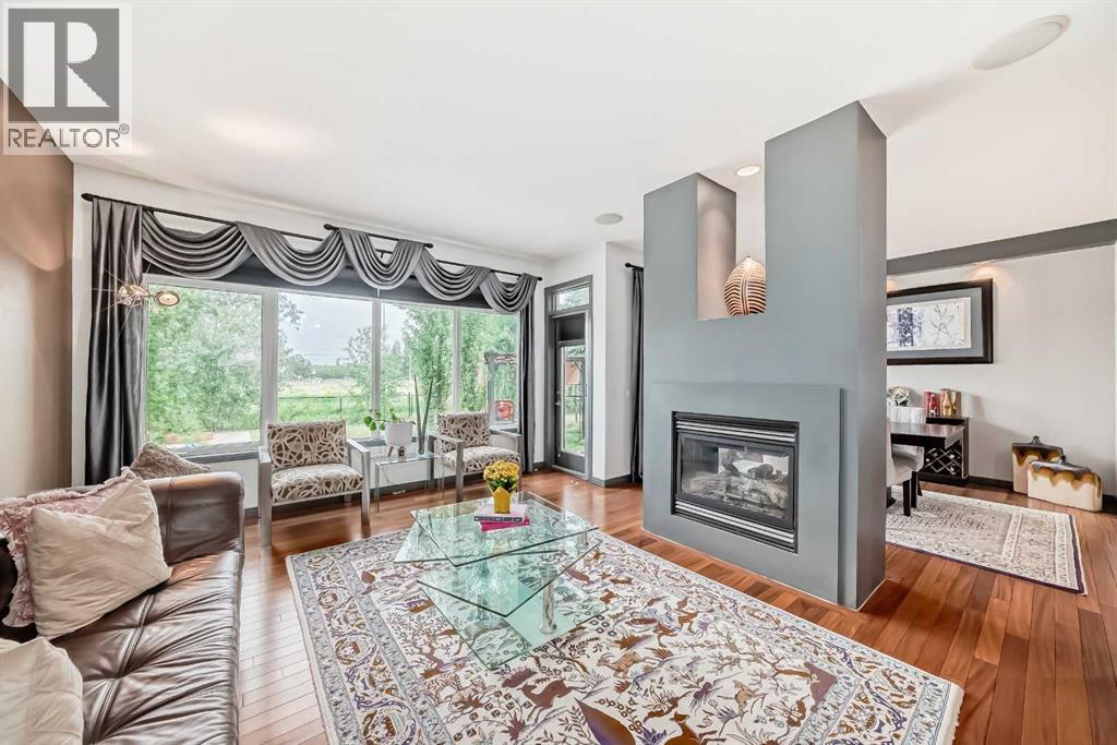 Single Family House for Sale in  Tuscany Ravine Close NW Tuscany Calgary 