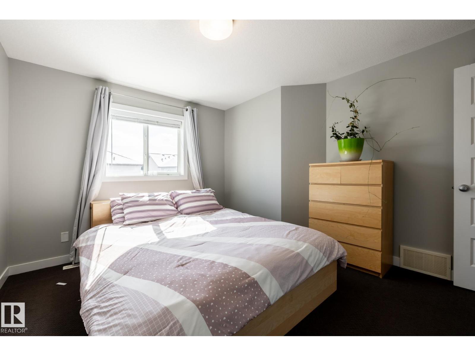 7817 ELLESMERE LI, Sherwood Park