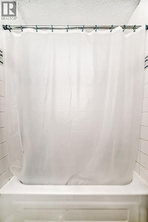 Single Family House for Sale in   Bonaventure Drive SE Willow Park Calgary 