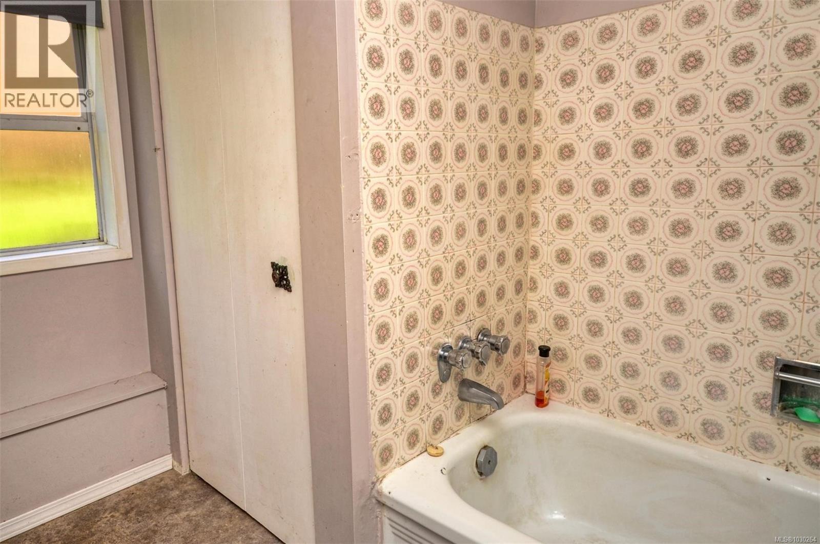 2774 KINGSWOOD RD - 28