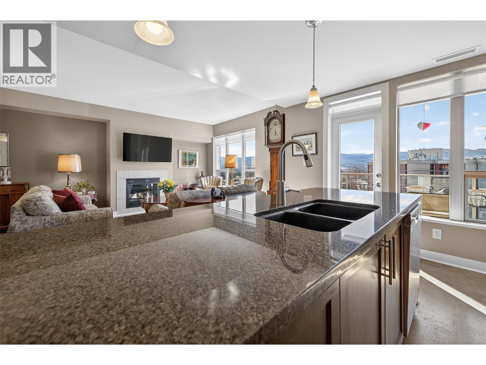 1160 Bernard Avenue Unit# 1108, Kelowna