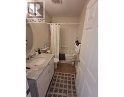 1 - 62 Christie Street, St  Catharines, ON L2N5H6 Photo 12