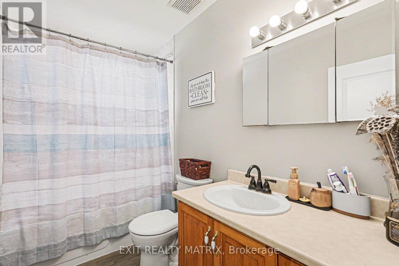 528 KEATLEY ROAD — photo 28