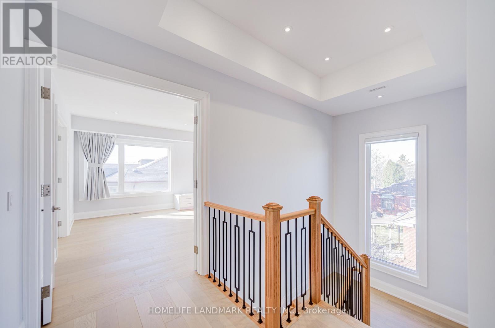 53 SAUGEEN CRESCENT - 18