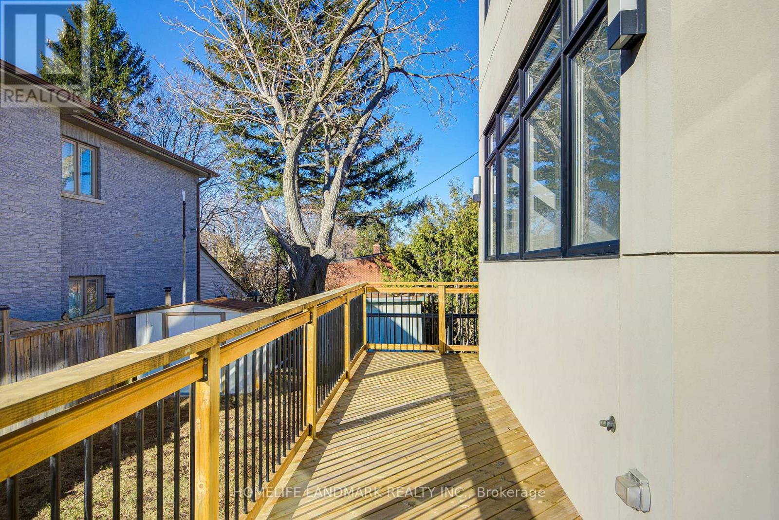 53 SAUGEEN CRESCENT - 50