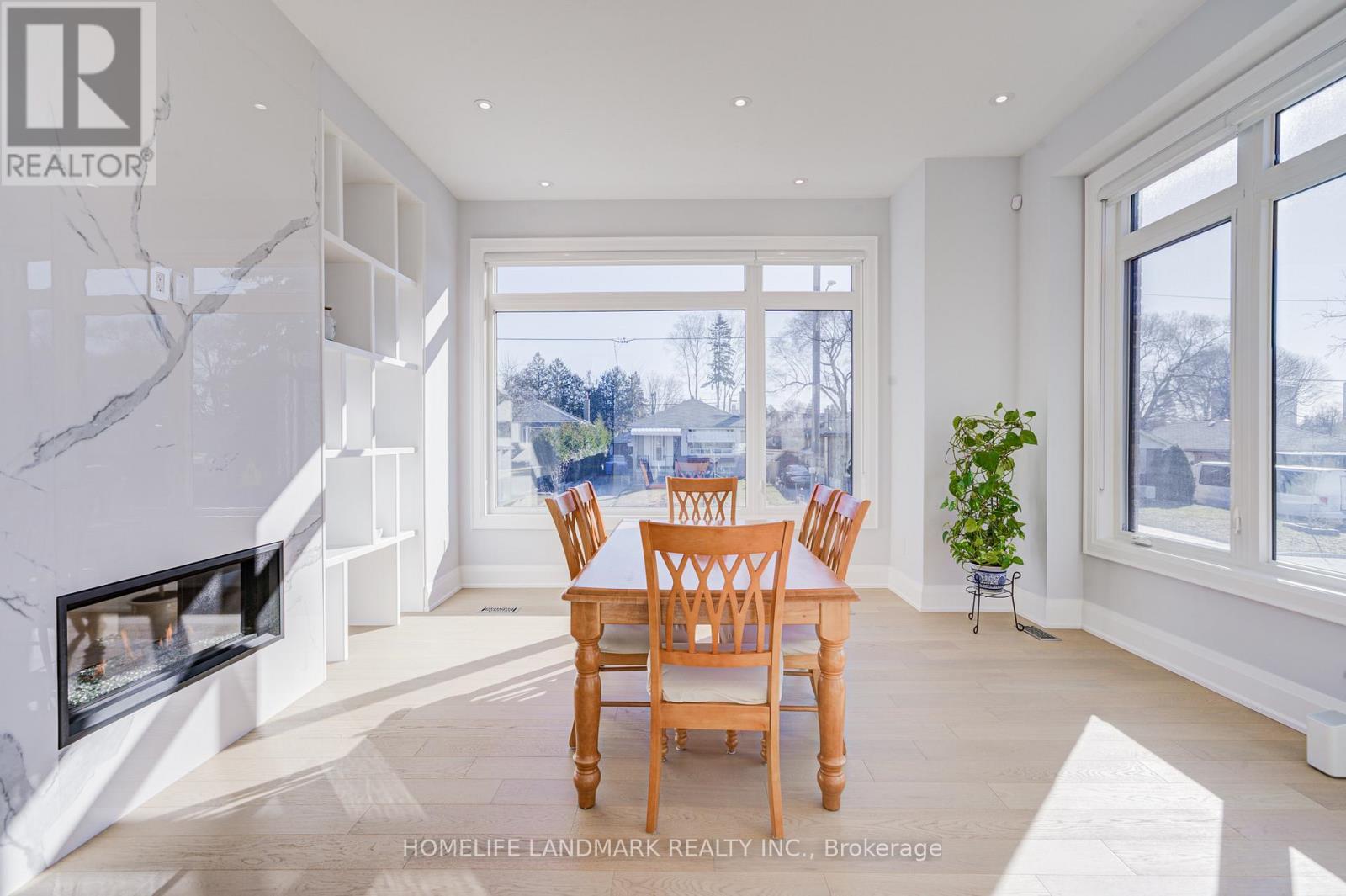 53 SAUGEEN CRESCENT - 7