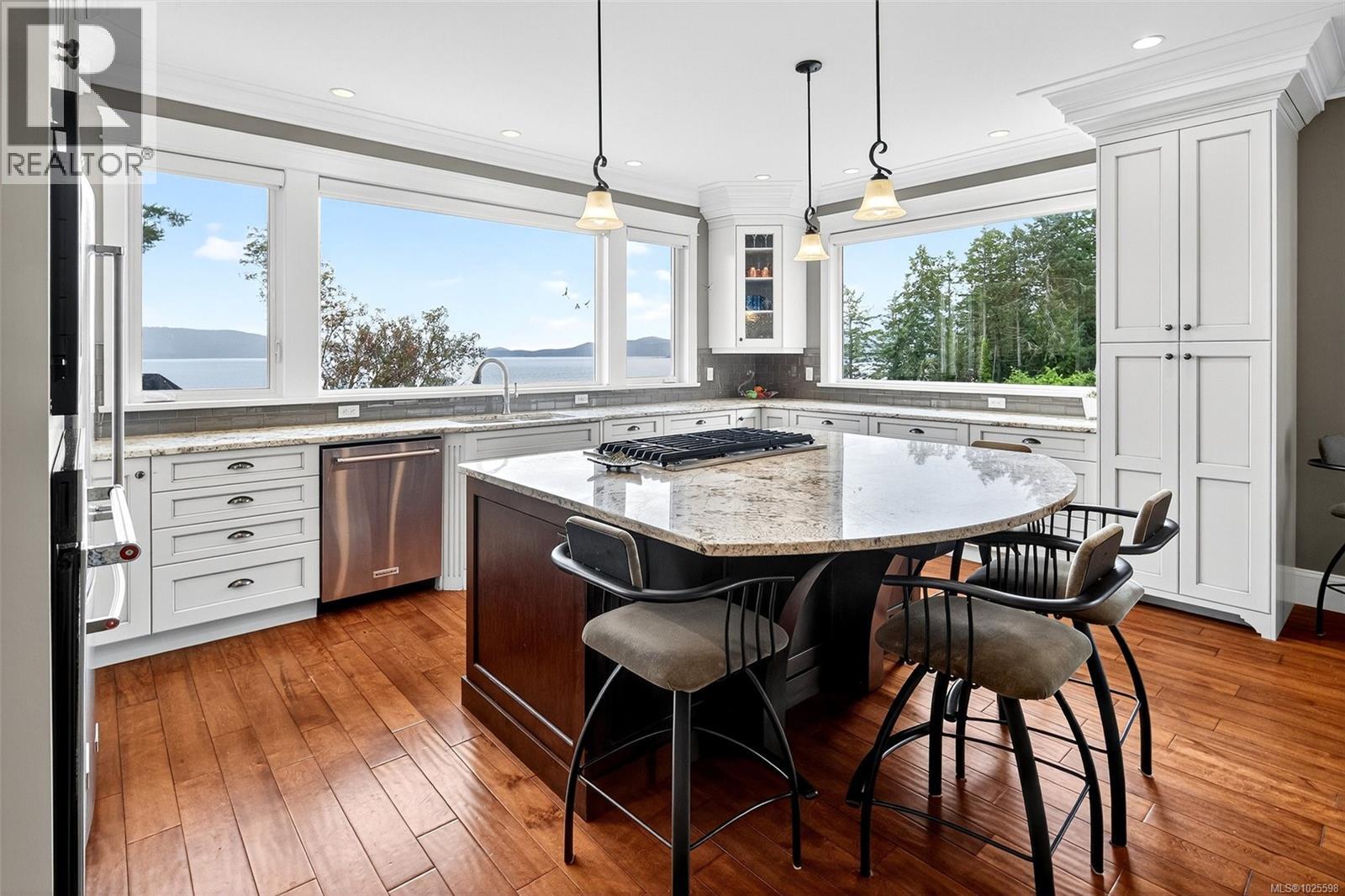  2851 Whiskey Point Road, Mill Bay