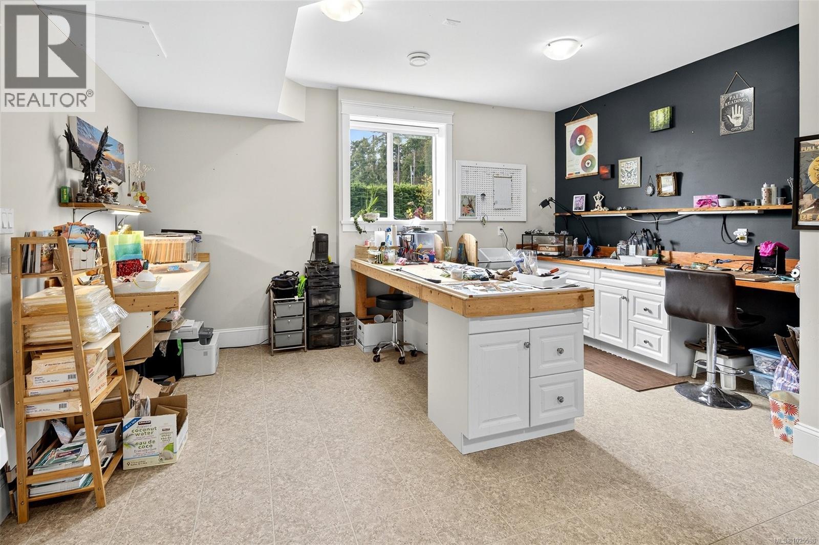  2851 Whiskey Point Road, Mill Bay