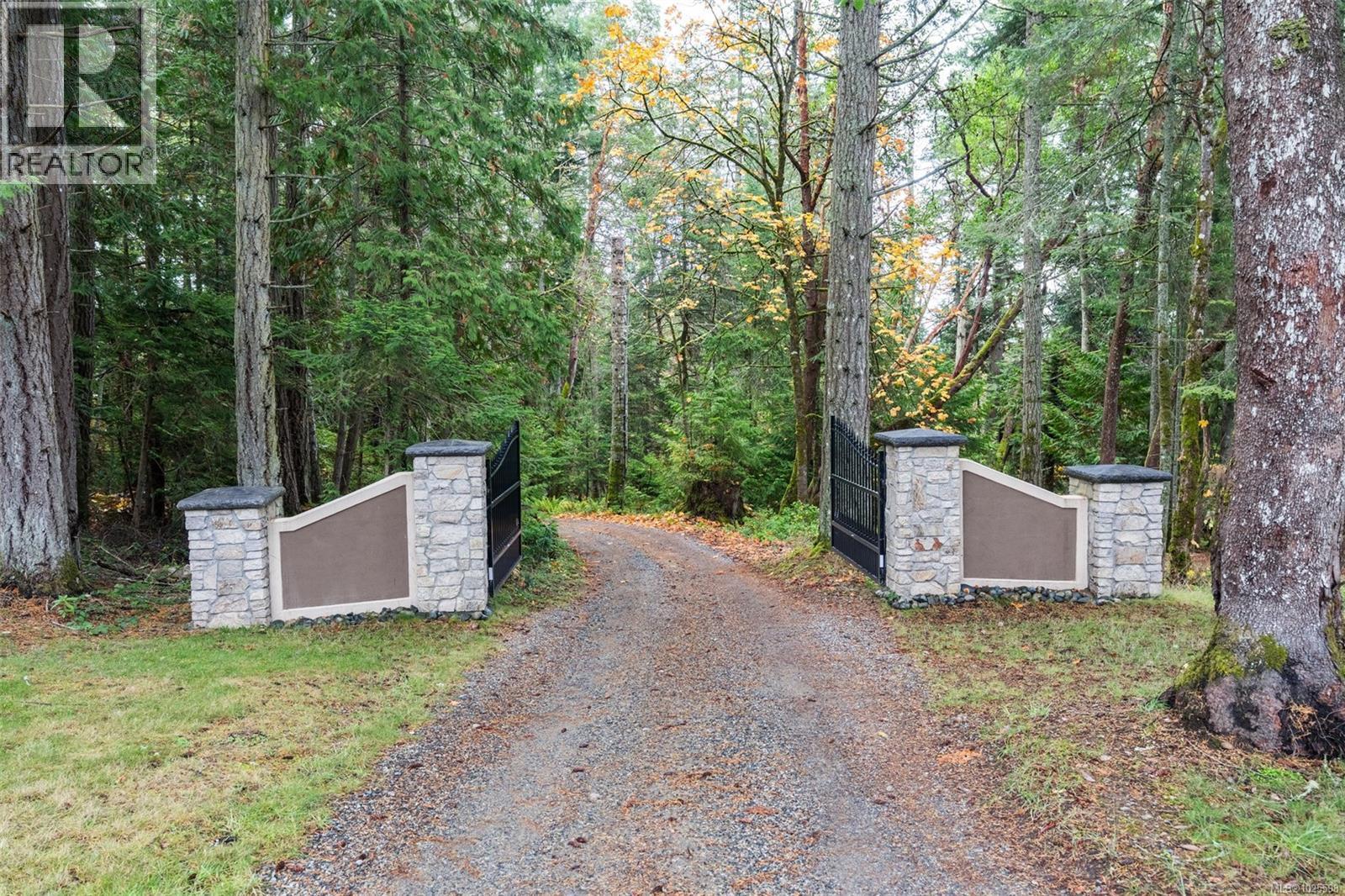  2851 Whiskey Point Road, Mill Bay
