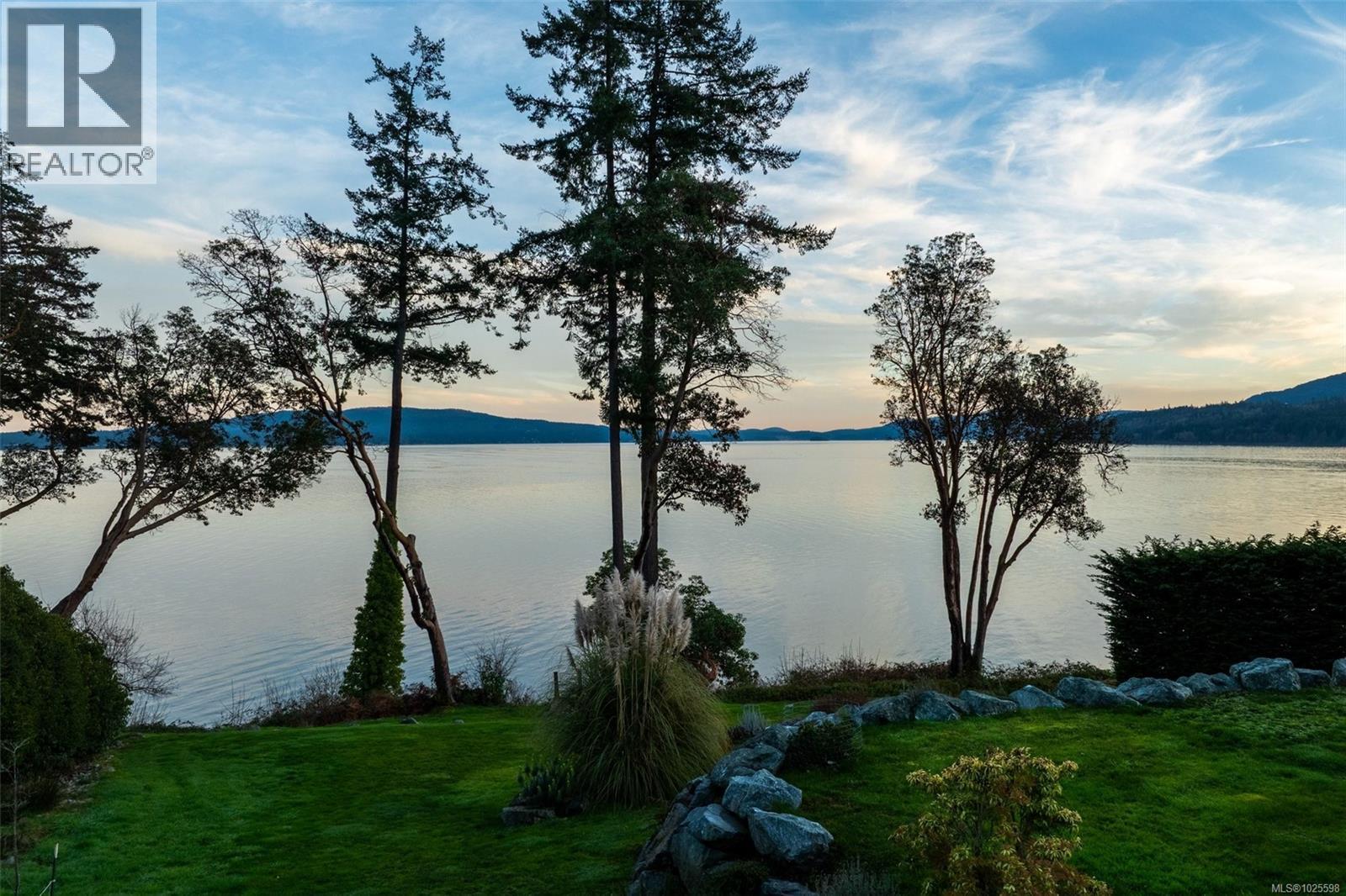  2851 Whiskey Point Road, Mill Bay