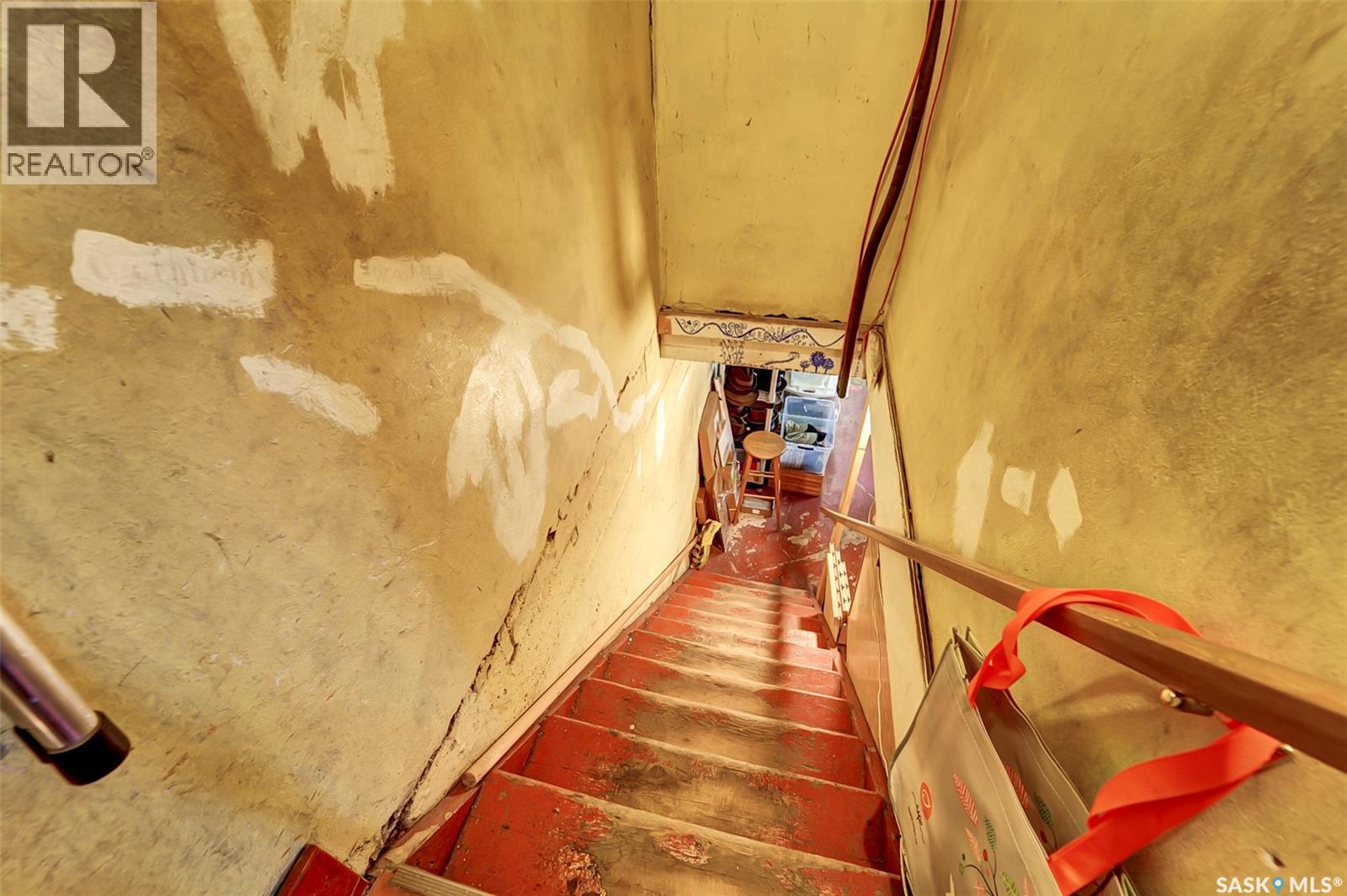 636 Broadway AVENUE — photo 23