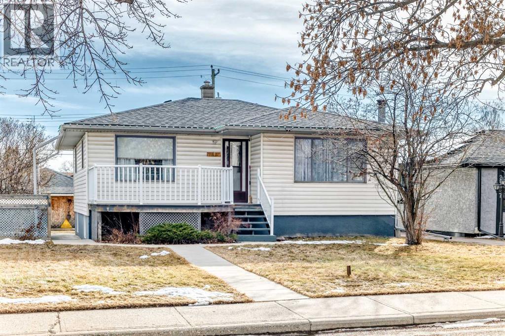 Single Family House Bungalow for Sale in  Crestwood Road SE Ogden Calgary 