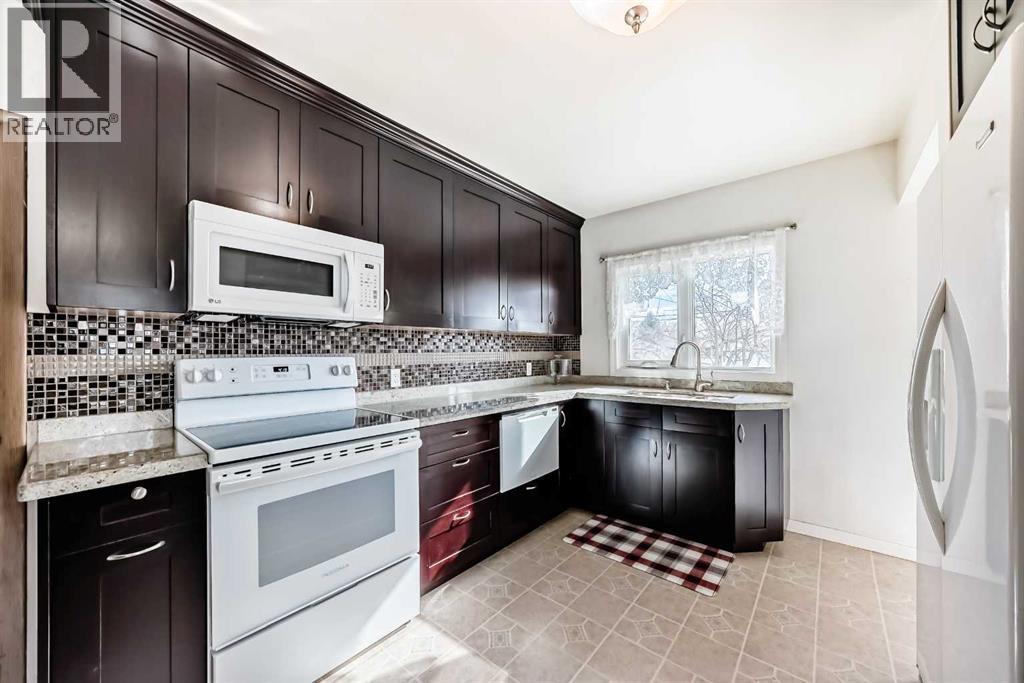 Single Family House Bungalow for Sale in  Crestwood Road SE Ogden Calgary 