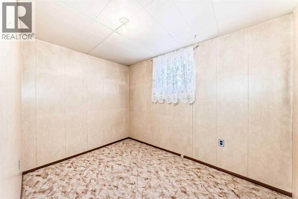 Single Family House Bungalow for Sale in  Crestwood Road SE Ogden Calgary 