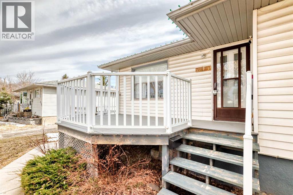 Single Family House Bungalow for Sale in  Crestwood Road SE Ogden Calgary 