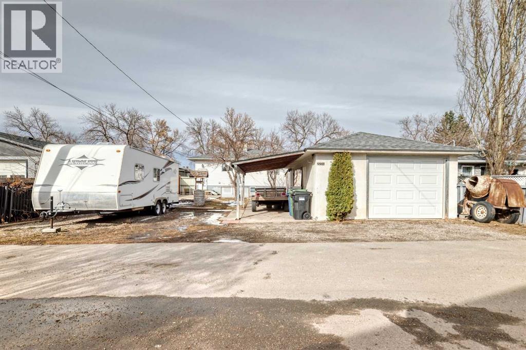 Single Family House Bungalow for Sale in  Crestwood Road SE Ogden Calgary 