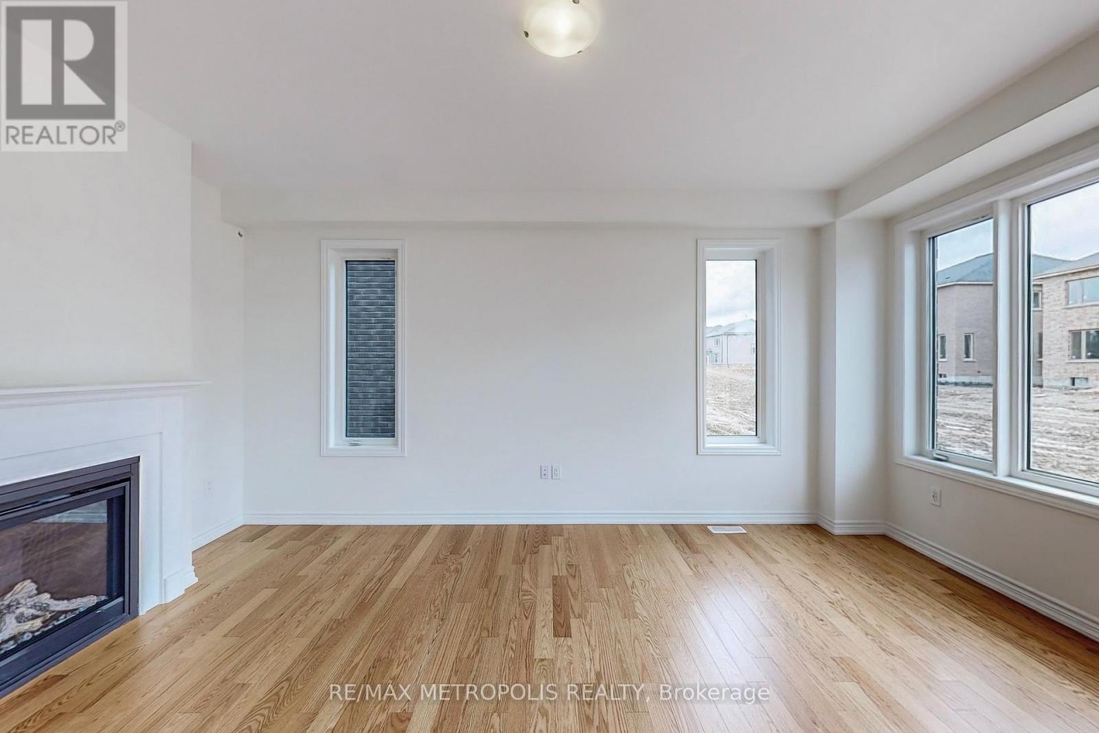 285 FLAVELLE WAY - 11
