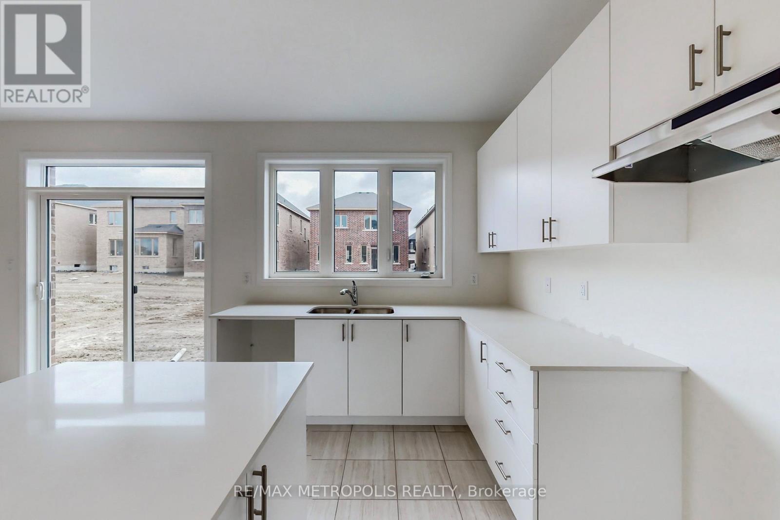 285 FLAVELLE WAY - 17