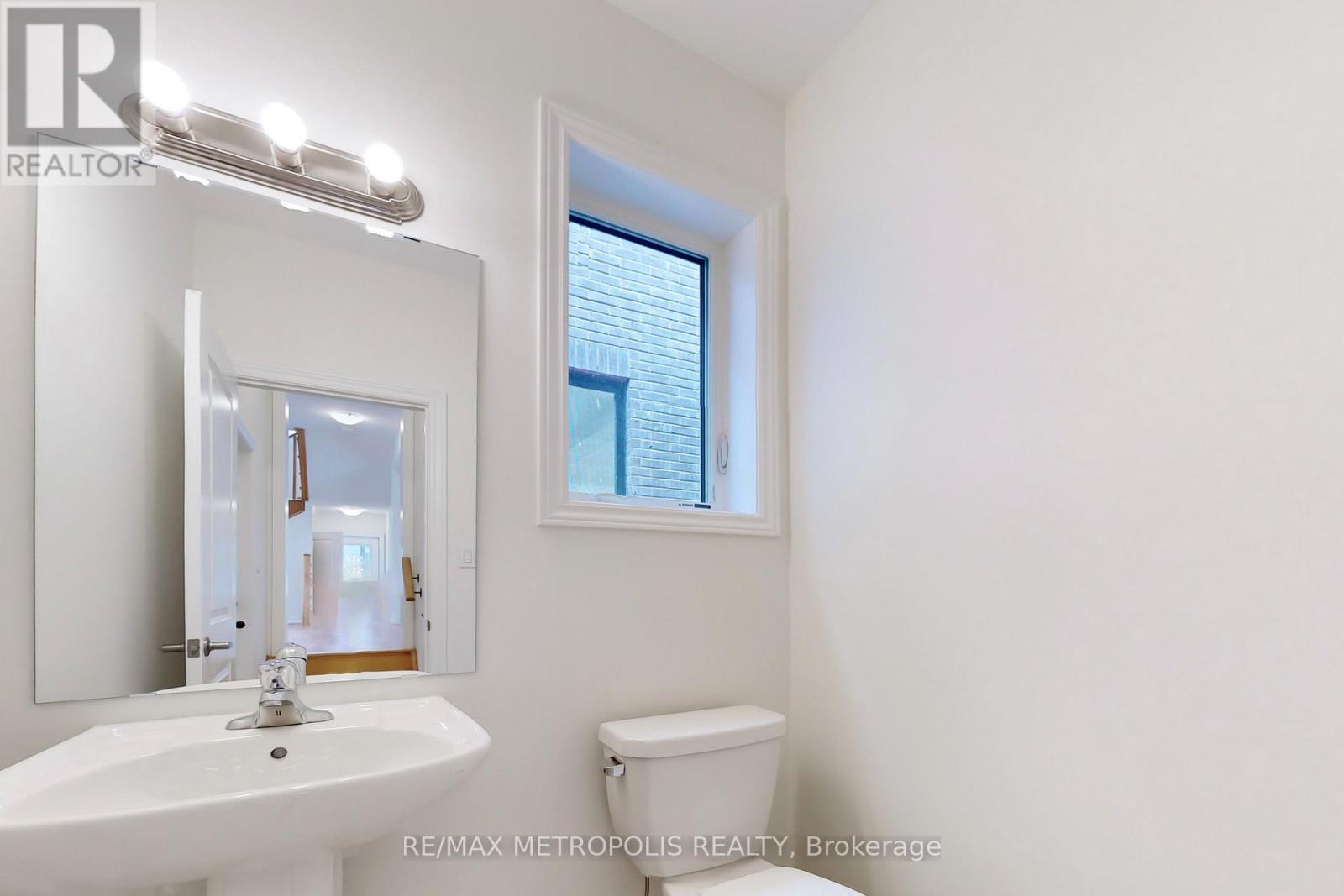 285 FLAVELLE WAY - 18
