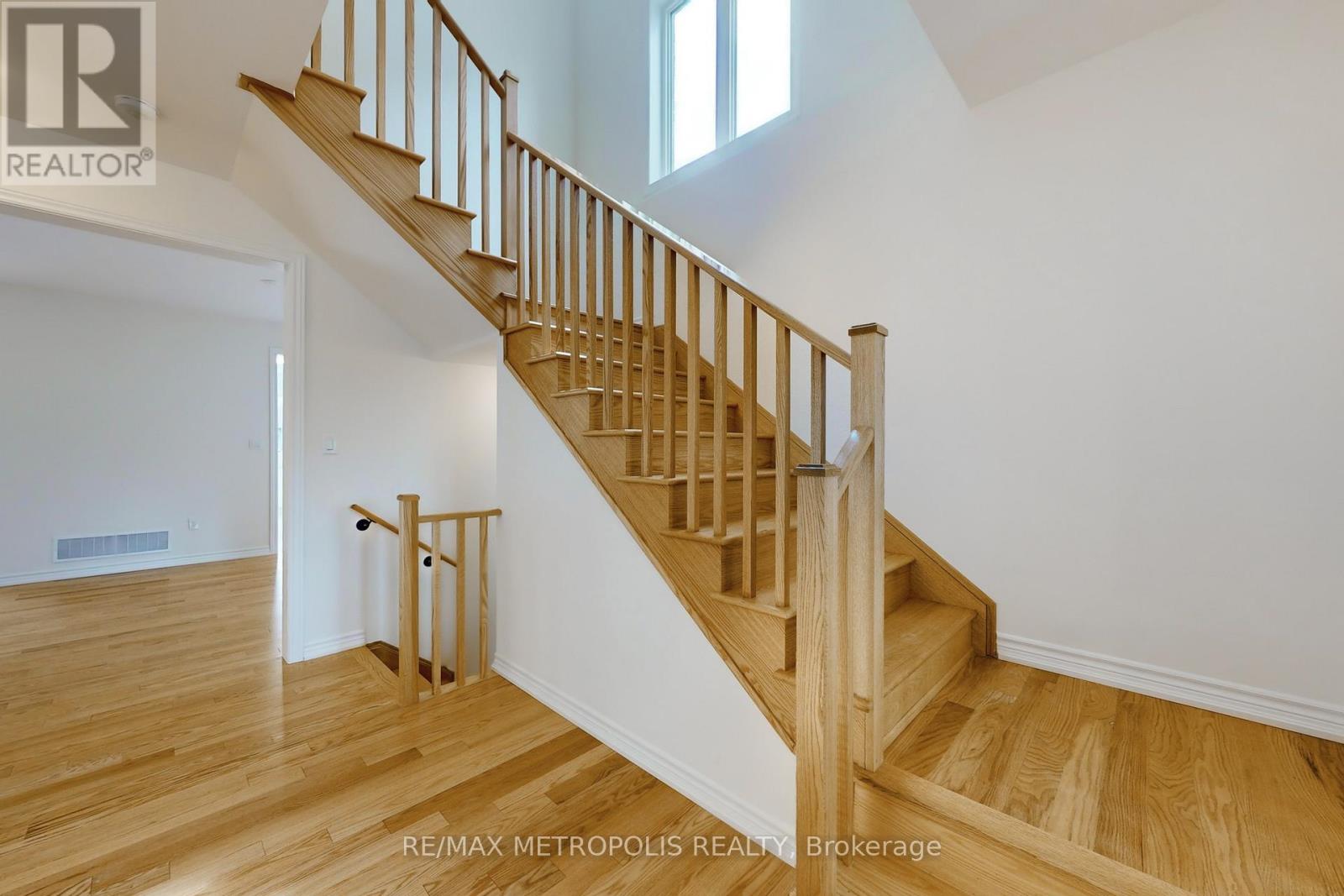 285 FLAVELLE WAY - 22