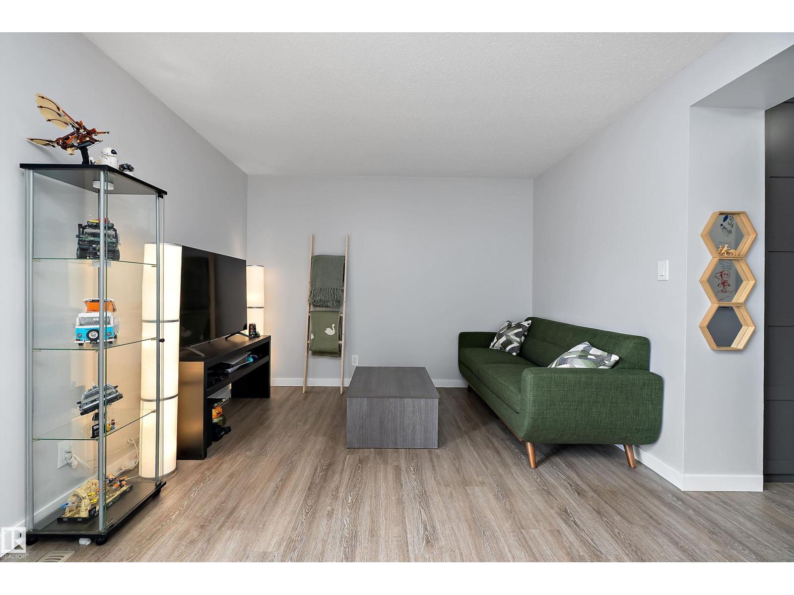 14462 56 ST NW, Edmonton