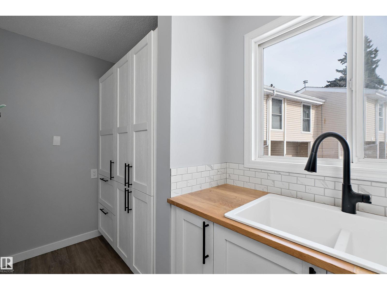 14462 56 ST NW, Edmonton