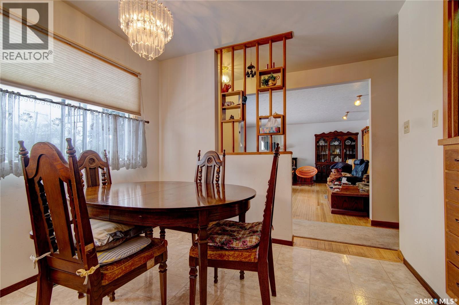 Single Family House Bungalow for Sale in  nd AVENUE Regina 