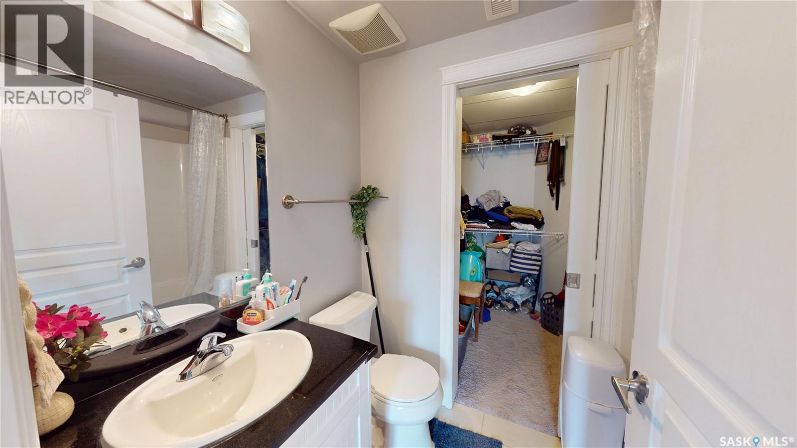 #214 412 Willowgrove SQUARE - 13