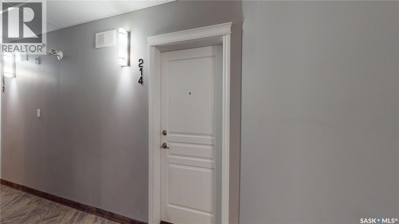 #214 412 Willowgrove SQUARE - 21