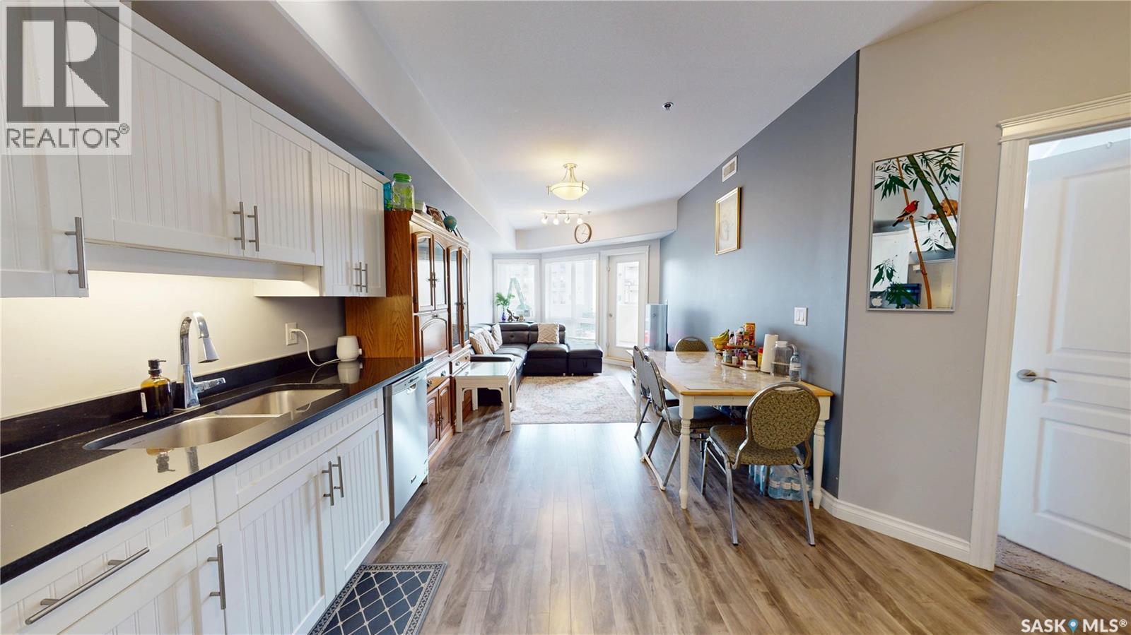 #214 412 Willowgrove SQUARE - 4