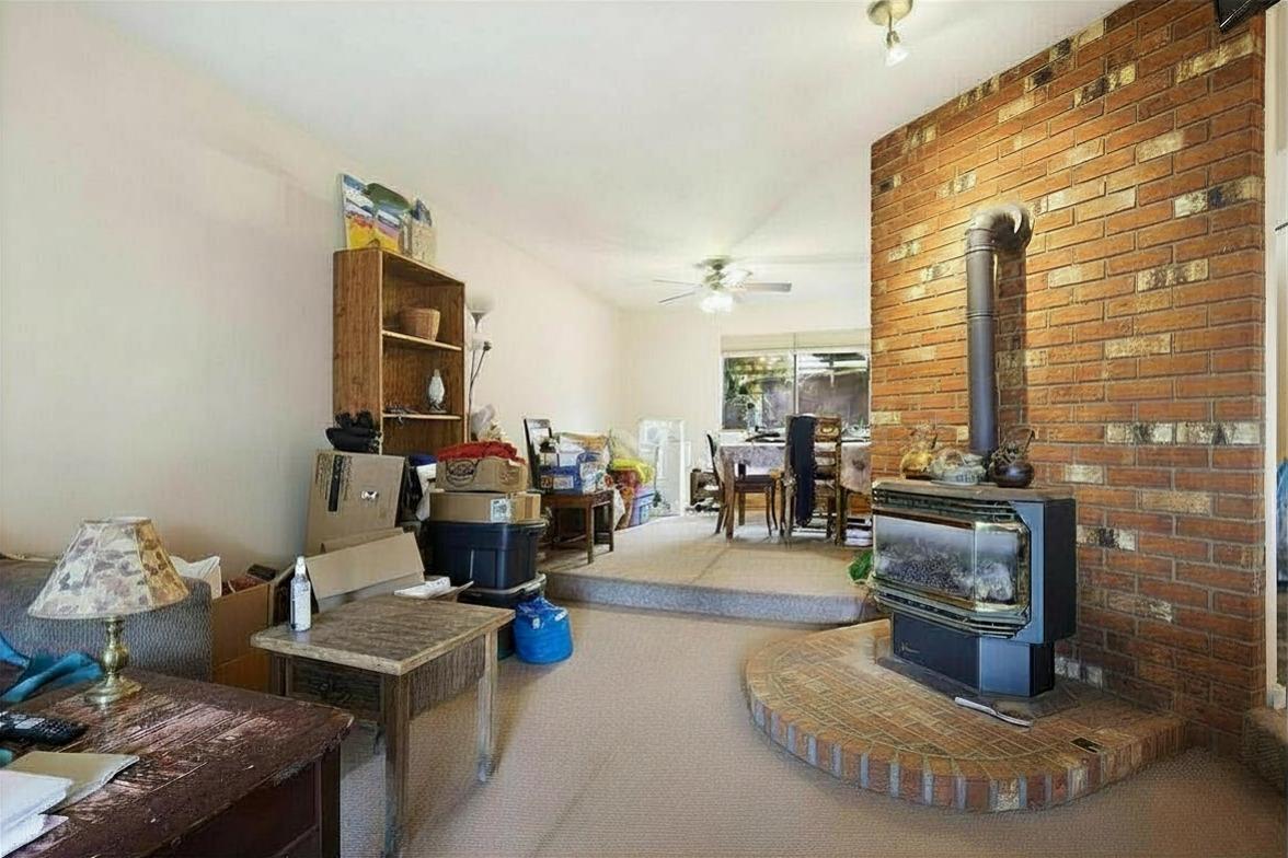 31860 SILVERDALE Avenue - photo 2