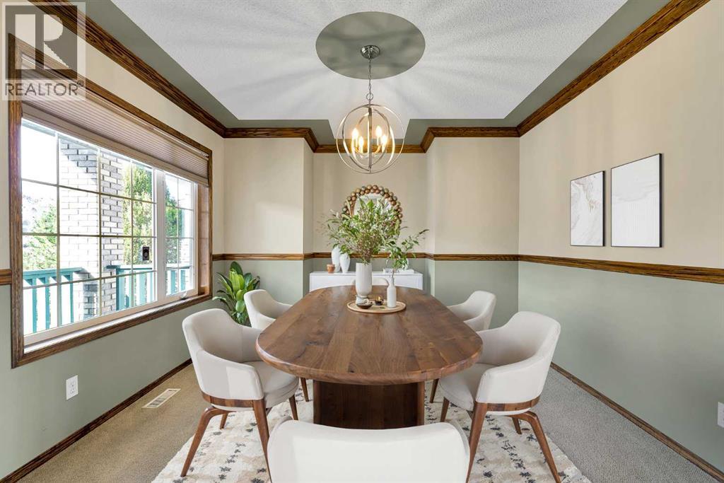 Single Family House for Sale in  Edgebrook Park NW Edgemont Calgary 