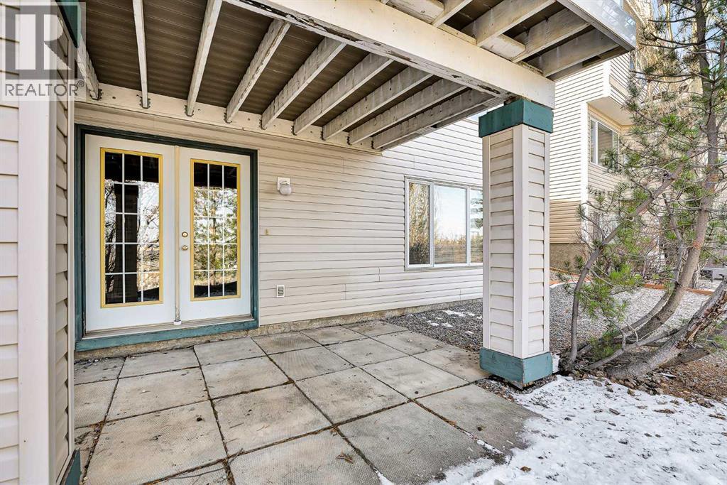 Single Family House for Sale in  Edgebrook Park NW Edgemont Calgary 